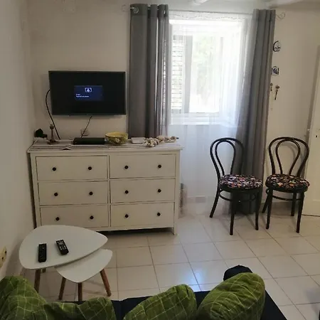 Vikendica House Jasna In Island Center