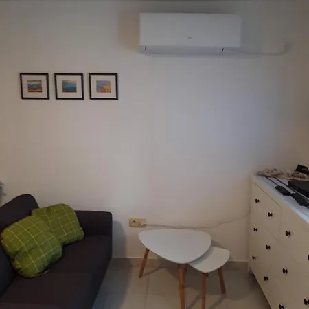 House Jasna In Island Center Holiday home Silba