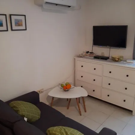 House Jasna In Island Center *