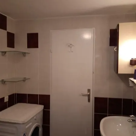 House Jasna In Island Center Holiday home *