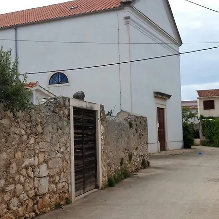 House Jasna In Island Center *