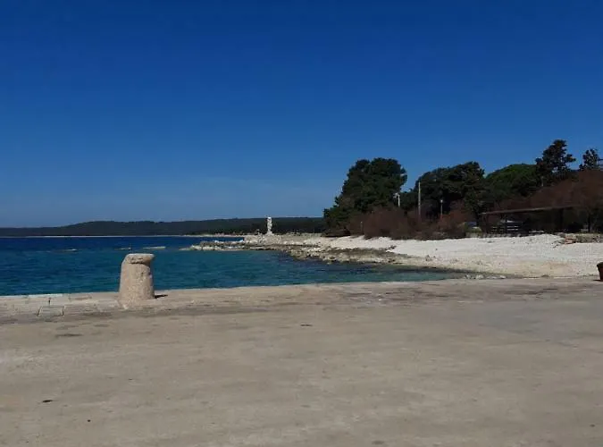 House Jasna In Island Center Silba